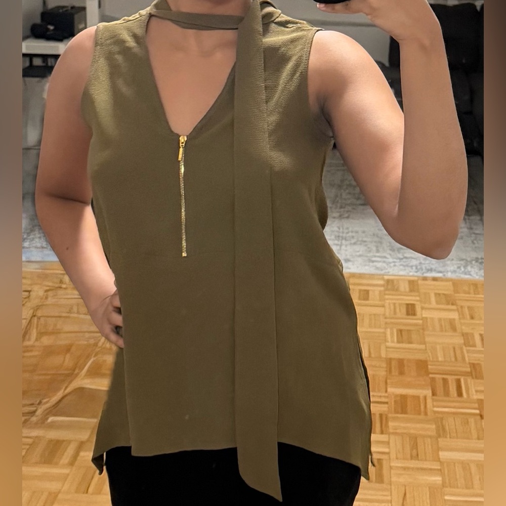 Olive Sleeveless Women's Top with Scarf, size small